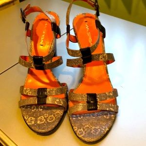 Via Spiga sandals